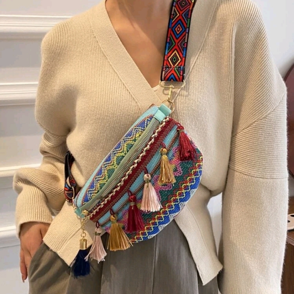 High Quality Nylon Crossbody Fanny Pack Tassel BN